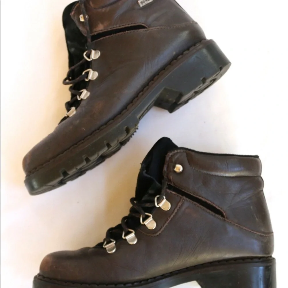 Old School Youth 6‎ Sorel Leather Hikers